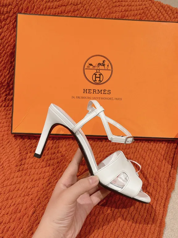 Hermes Shoe 